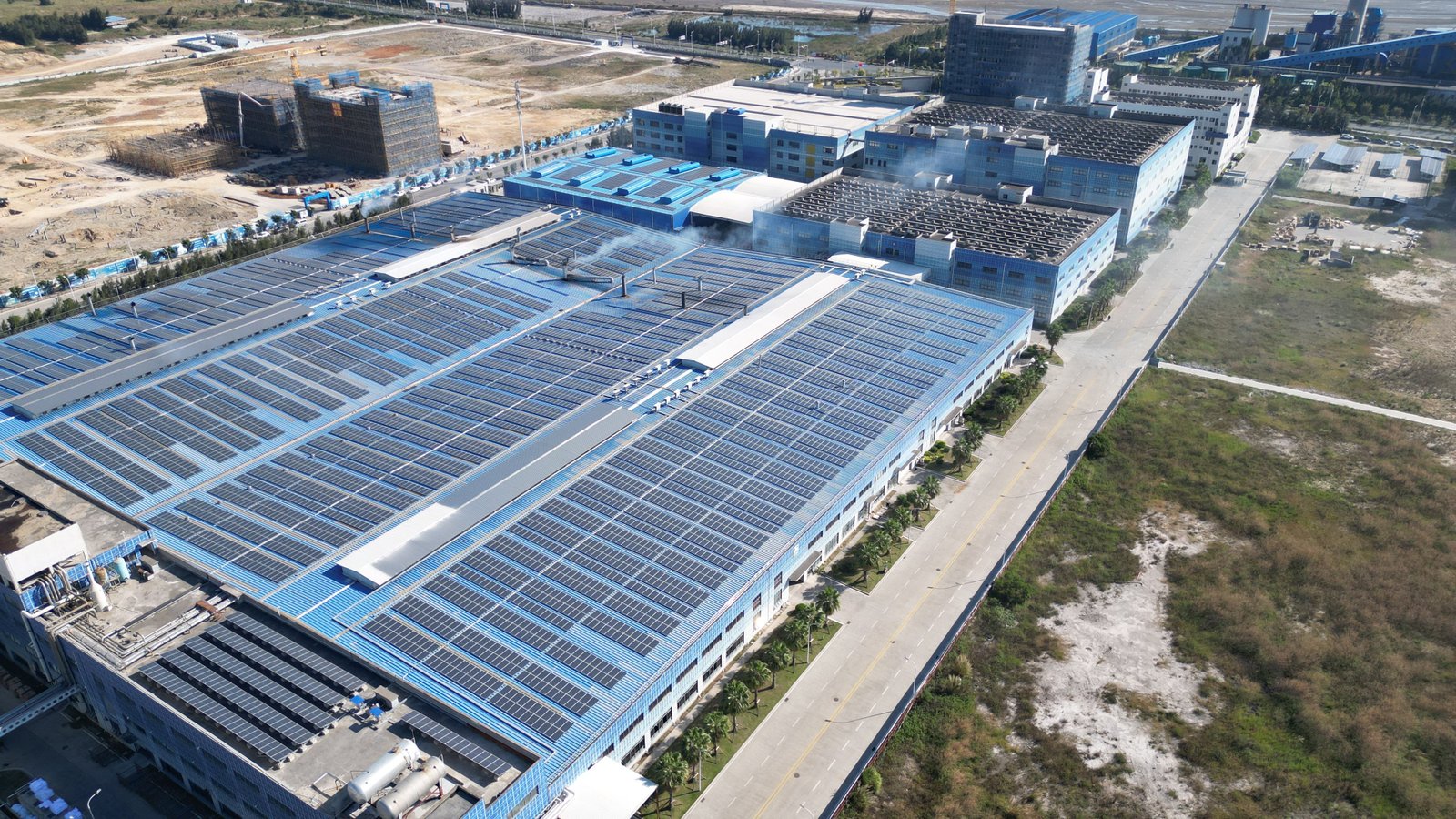 Solar ground mounted work system